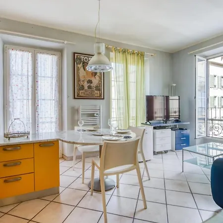Apartment Charming Flat With Balcony In The Heart Of - Welkeys Nice